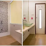 Capital O 35557 Aura Hotel Mumbai