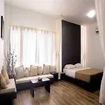 Hotel Metro International