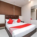 Oyo 77182 Sea Rock 3* Mumbai