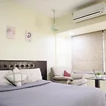 Lite - Parle East Apartment Mumbai