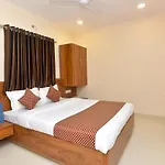 Oyo 8757 Prakash