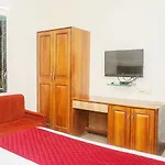 Subhash- Andheri Hotel