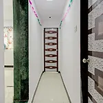 Oyo 81092 Hotel Simla House