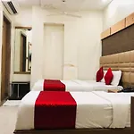 Hotel Guestinn Residency