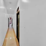 Flagship 83490 Hotel Bently Palace 3*