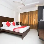 Oyo 23478 Kamran Residency Mumbai