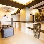Oyo 23478 Kamran Residency Mumbai