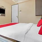 Hotel Oyo Flagship 83475 Starlight