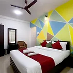 Kivi\'S Service Apartment