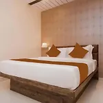 Hotel Heritage 2*