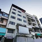 Hotel Oyo 85290 Milona Service Mumbai