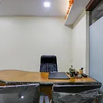 Oyo 85290 Milona Service 3* Mumbai