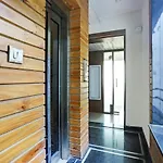 Oyo 85290 Milona Service Hotel