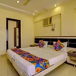 Hotel Collection O 81162 Whitefield 3*