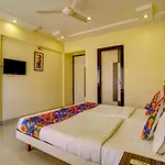 Hotel Collection O 81162 Whitefield 3*