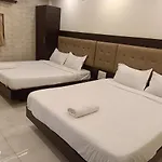 Bkc Palace Hotel