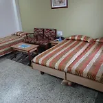 Chateau Windsor Hotel - Marine Drive