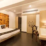 Le Sutra Hotel, Khar, Mumbai