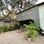 Hotel Regal International - Near Mumbai International Airport Andheri East