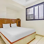 Capital O 84079 Hotel Falcon