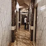 Oliver Mumbai