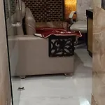 Oliver Mumbai