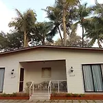 Verandah Madh- Myrah