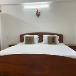 Suba Zircon Serviced Apartments & Hotel