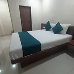 Hotel Samadhan Powai 2*
