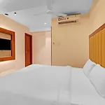 Capital O 84240 Galaxy Hotel 3*