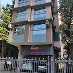 Dighe\'S Homestay