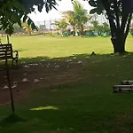 Homestay Seaview Bandra W Nr Taj Indian Women Only *