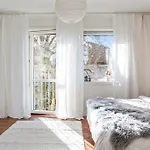 Amar K Homestay