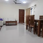 Comfortable 3Bhk In The City Near To Bkc