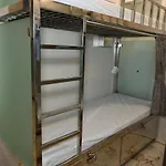 Sagar Andheri - Nearest To Andheri Railway Station West Capsule hotel *