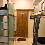 Capsule hotel Sagar Andheri - Nearest To Andheri Railway Station West