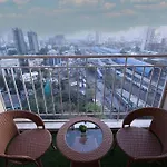 Filmy Apartment - 2 Bedroom In Goregaon East