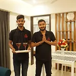 2Br Sea View Service Apartment Worli By Florastays