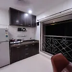 Apartment Marina 203, Nl Road, Bandra West By Connekt Homes Mumbai