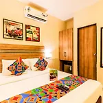 Hotel Fabhotel Ascot International - Nr International Airport