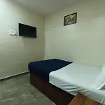 Hotel Safalta Residency, Chembur