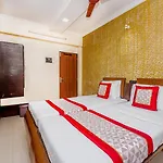 Felix Residency - Near Airport Road 3*