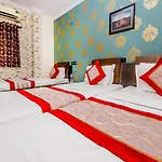 Felix Residency - Near Airport Road Hotel
