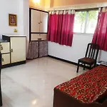 Nekahome - Cozy Apartment For A Peaceful Stay