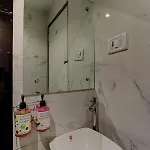 Hotel Amber Near Airport 2*