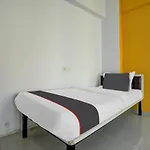 Collection O Auckland House Hotel 3*