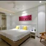 Hotel A1 International
