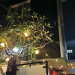 Rostel Live Hostel Mumbai