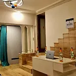 Rostel Live Hostel Mumbai