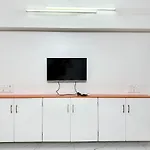Hotel Welcome Home Service Apartments - Bandra 3*